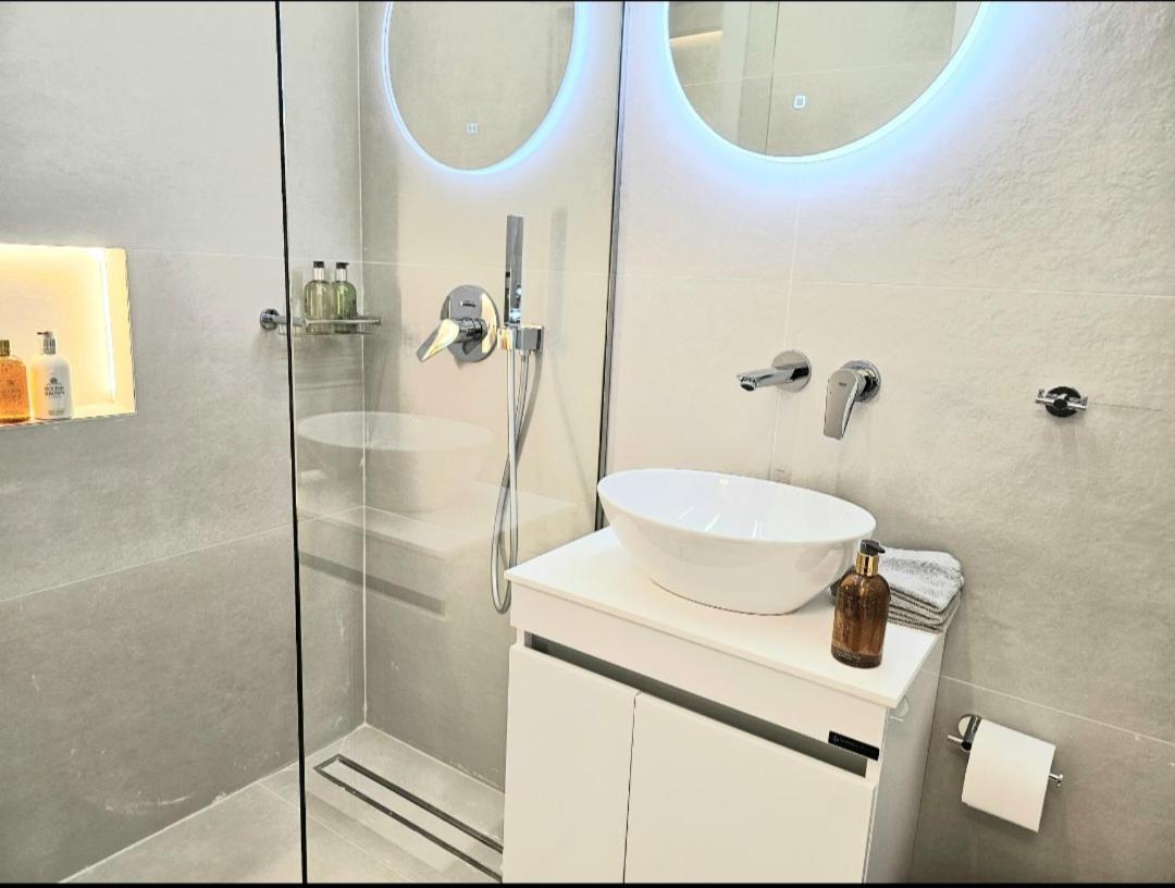 Filothei Luxury Apartment 110M2 Athena Bagian luar foto